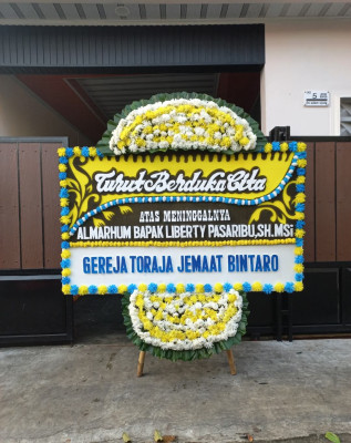 Papan Bunga Duka di Bakarangan