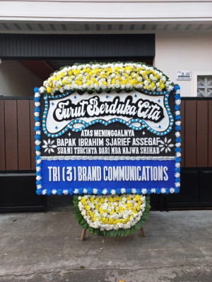 Papan Bunga Duka di Bakarangan